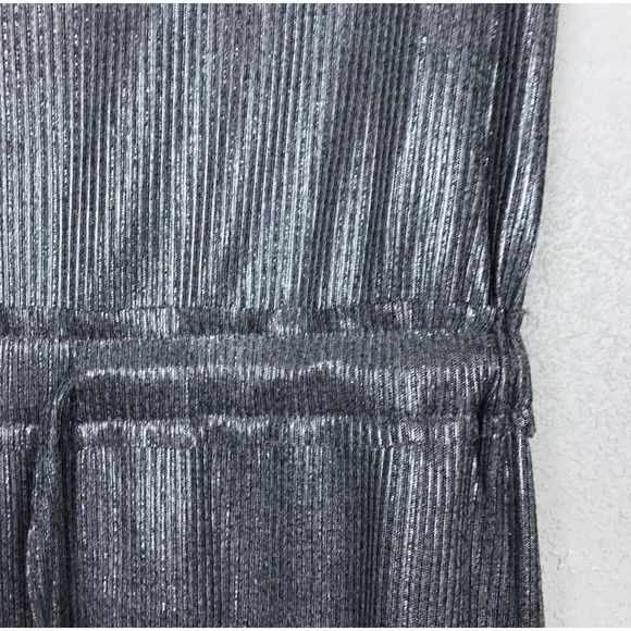 Dolan silver metallic sleeveless dress sz xs - Picture 4 of 6